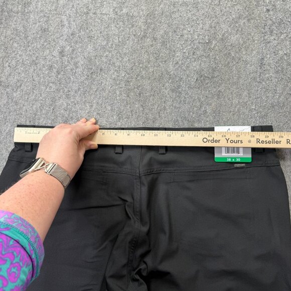 Greg Norman Golf Pants Men 38 x 30 Black Performance Straight Leg - Picture 10 of 16